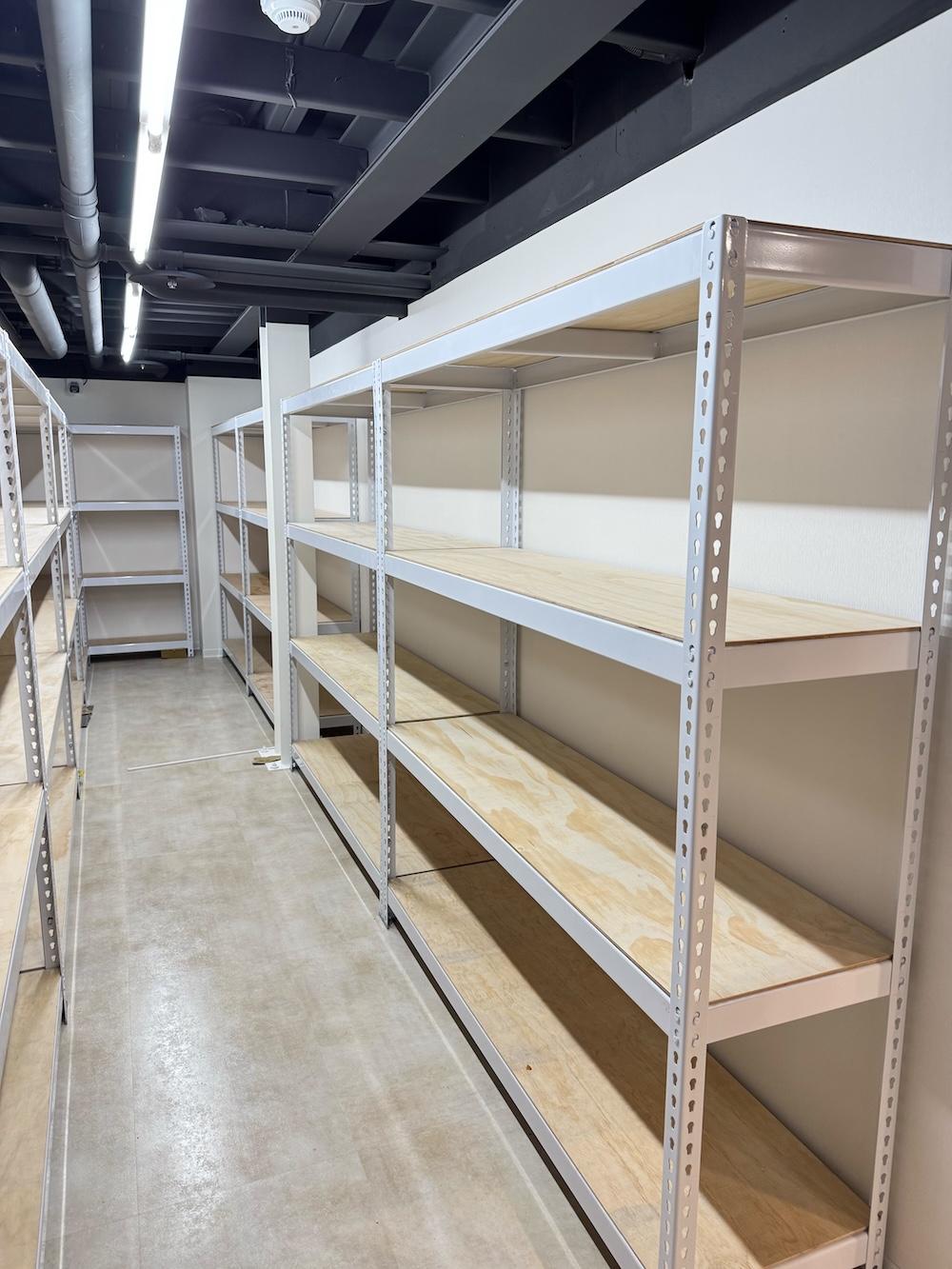 乙辰角鋼專業服務|角...